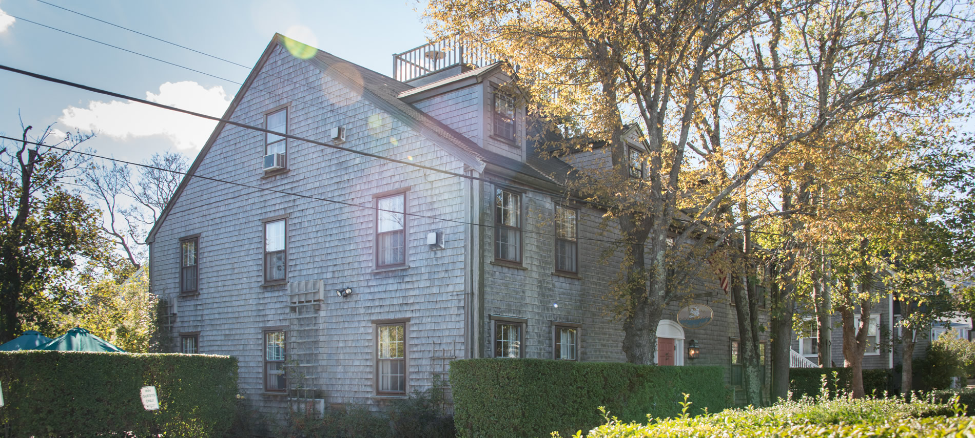 Seven Sea Street Inn: Bed and Breakfast on Nantucket